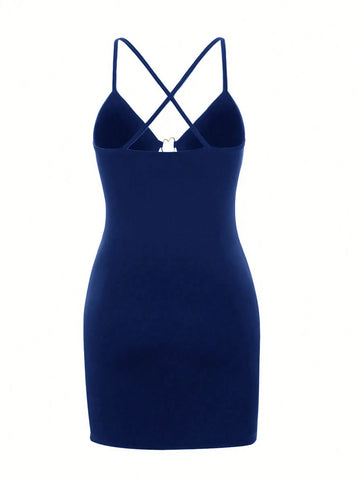 Sweetheart Neckline Strappy Bodycon Dress With Heart Shaped Ring Detail