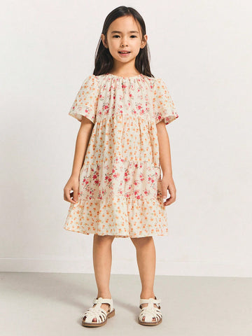 THE HAPPY LOOK Loose Floral Patchwork Round Neck Short Sleeve Dress, Young Girls Casual Vacation Style, Spring