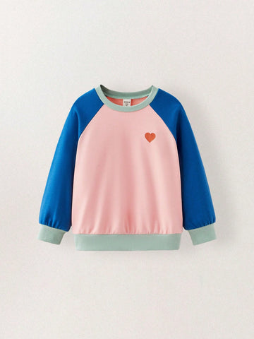 THE HAPPY LOOK Young Girls Heart Print Boxy Raglan Sleeve Crewneck Pink Knit Sweatshirts, Casual Daily Cute Style