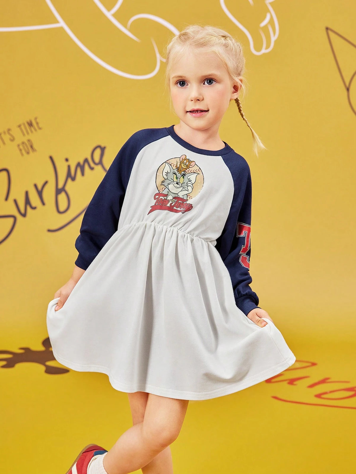 Young Girl Cartoon Retro American Letter Print Colorblock Raglan Sleeve Dress
