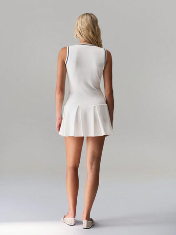 TRNVIE Fitted V-Neck Pleated Women Short Dress