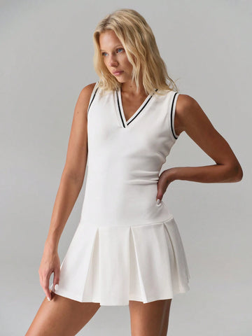 TRNVIE Fitted V-Neck Pleated Women Short Dress