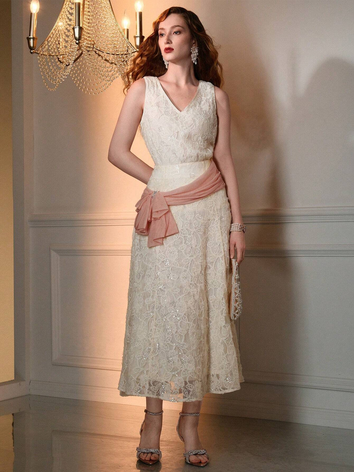 The Great Gatsby x MOTF LACE OVERLAY CONTRAST SEQUIN CONTRAST RUCHED BOW DETAIL FLARE SKIRT
