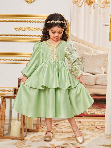 Tween Girl Loose And Lovely Lantern Sleeve Dress With V-Neck And Strap Decoration