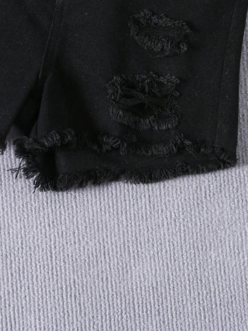 Tween Girls' Comfortable Casual Portrait Print Top And Black Ripped Shorts 2pcs Set