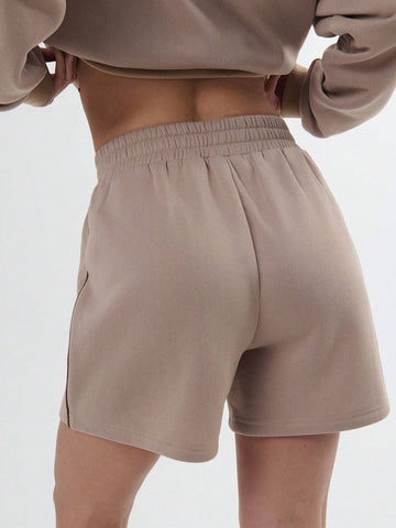 TypaGal Drawstring Waistband Casual Sweat Shorts With Badge Detail