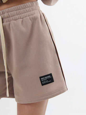 TypaGal Drawstring Waistband Casual Sweat Shorts With Badge Detail