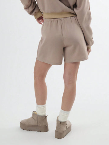 TypaGal Drawstring Waistband Casual Sweat Shorts With Badge Detail