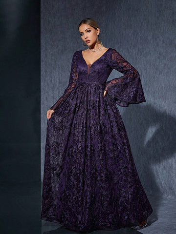 V-Neck Embroidered Lace Sexy Trumpet Sleeve High-End Evening Dress
