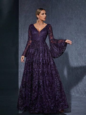V-Neck Embroidered Lace Sexy Trumpet Sleeve High-End Evening Dress