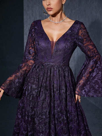 V-Neck Embroidered Lace Sexy Trumpet Sleeve High-End Evening Dress
