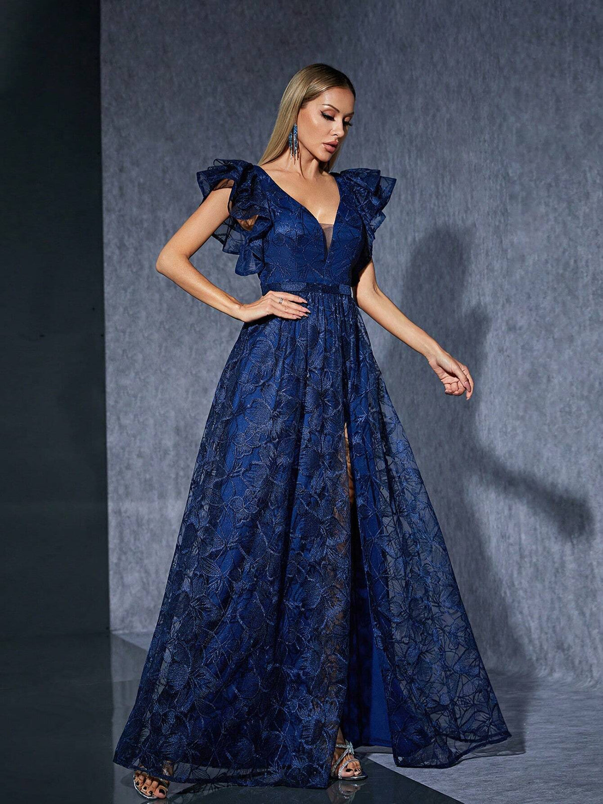 V-Neck Embroidered Lace Short Sleeve High-End Evening Dress With Asymmetrical Hemline