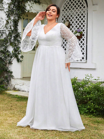 V-Neck Long Sleeve Lace & Mesh Patchwork Wedding Dress With Ruffle And A-Line Skirt