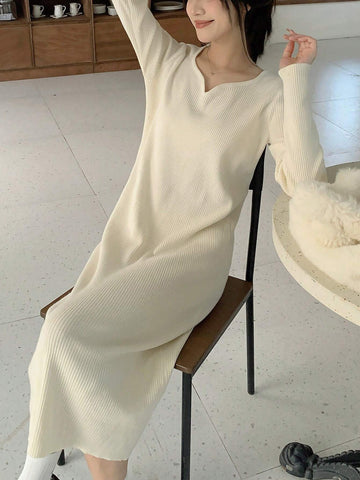 V-Neck Long Sleeve Minimalist Style Dress