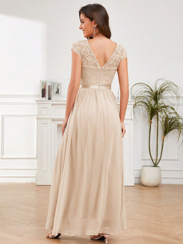 V-Neck Long Tulle Long Bridesmaid Dress