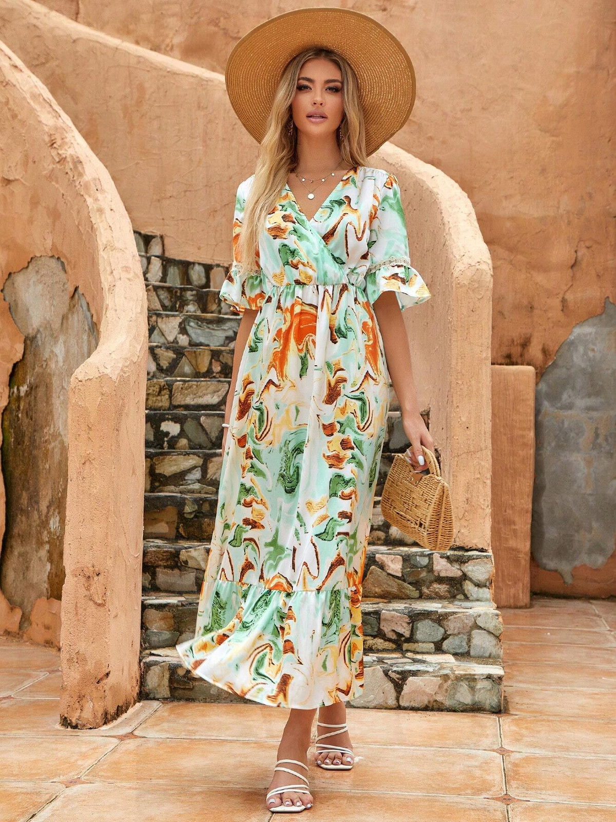 V-Neck Printed Bell Sleeve Layered Hem Bohemian Casual Maxi Dress For Spring/Summer Vacation (Irregular Pattern)