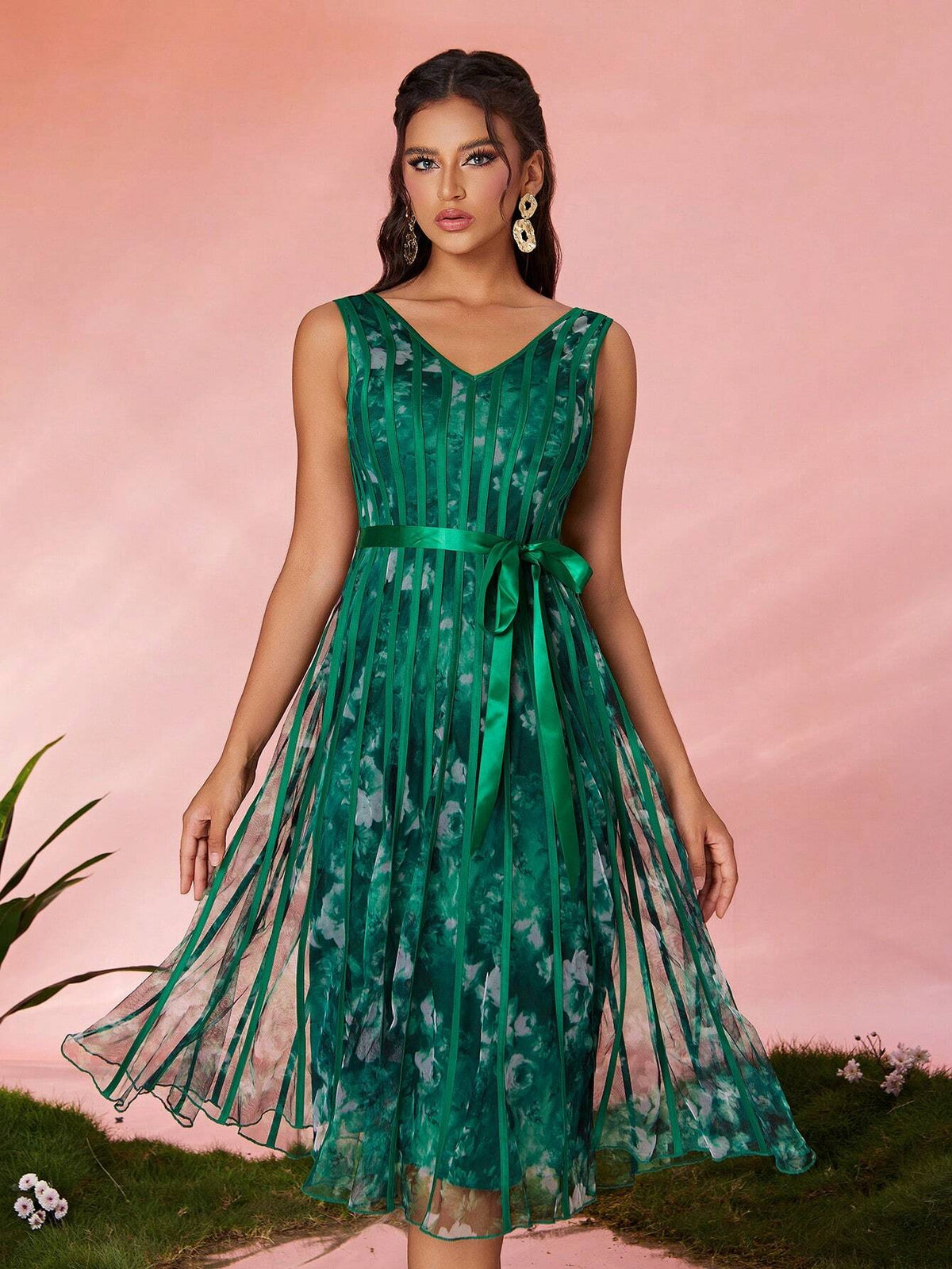 V-Neck Printed Mesh Splice Formal Dress, Premium