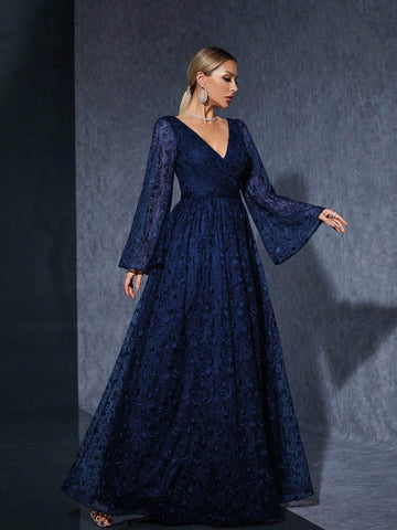 V-Neck Embroidered Mesh Trumpet Sleeve Floor-Length High-End Bridesmaid Evening Dress