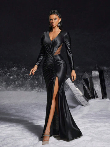 VIPGIRL Black V-Neck Mermaid Gown With High Slit - Formal Evening Dress For Women