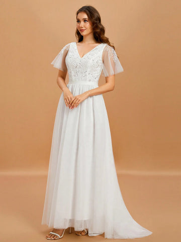 V Neck Contrast Sequin Mesh Wedding Dress