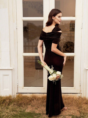 Velvet Asymmetrical Neckline Formal Dress For Evening Party