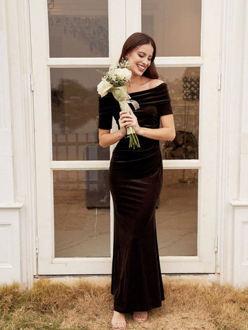 Velvet Asymmetrical Neckline Formal Dress For Evening Party