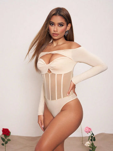 Vera Edvards Off Shoulder Mesh Patchwork Tight Bodysuit With Straight Neckline
