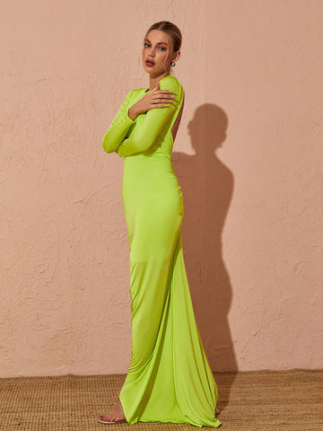 Verena Long Sleeve Backless Maxi Dress In Green