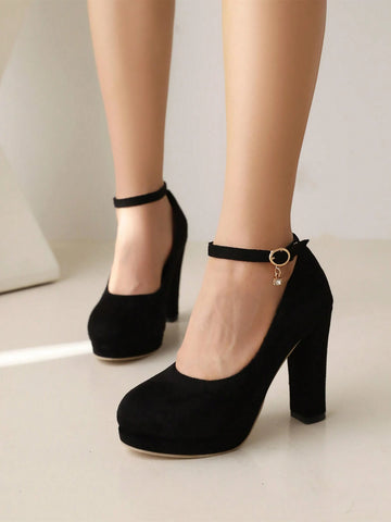 Vintage Sexy High Chunky Heel Waterproof Platform Round Toe Buckle Super High Heel Pageant Velvet Comfor