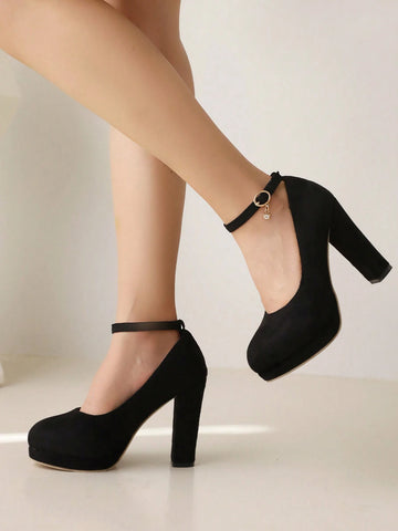 Vintage Sexy High Chunky Heel Waterproof Platform Round Toe Buckle Super High Heel Pageant Velvet Comfor