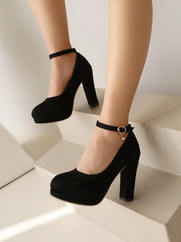 Vintage Sexy High Chunky Heel Waterproof Platform Round Toe Buckle Super High Heel Pageant Velvet Comfor