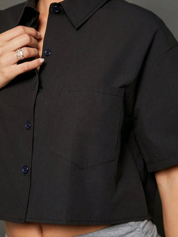 WESTFADE Cropped Button-Up Boxy Shirt