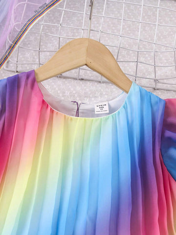 Warm Vacation Style Young Girls' Leisure Ombre Rainbow Pleated Dress For Summer