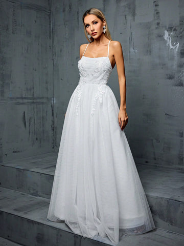 Wedding Dress With Embroidered Flower Details, Pleated Bust, Mesh Veil And A-Line Dress, Spaghetti Straps
