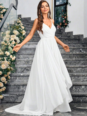 White High-Waisted Spaghetti Strap Train Bridal Gown