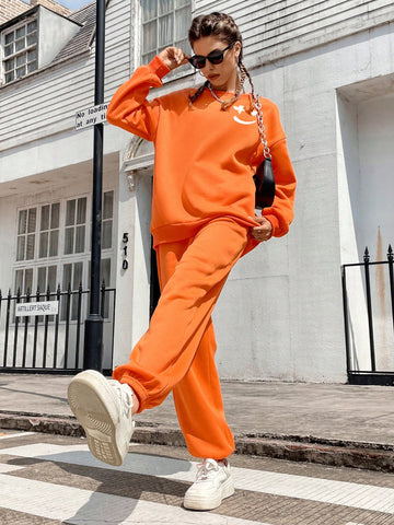 Women'S Cartoon Pattern Drop Shoulder Sweatshirt And Sweatpants Set