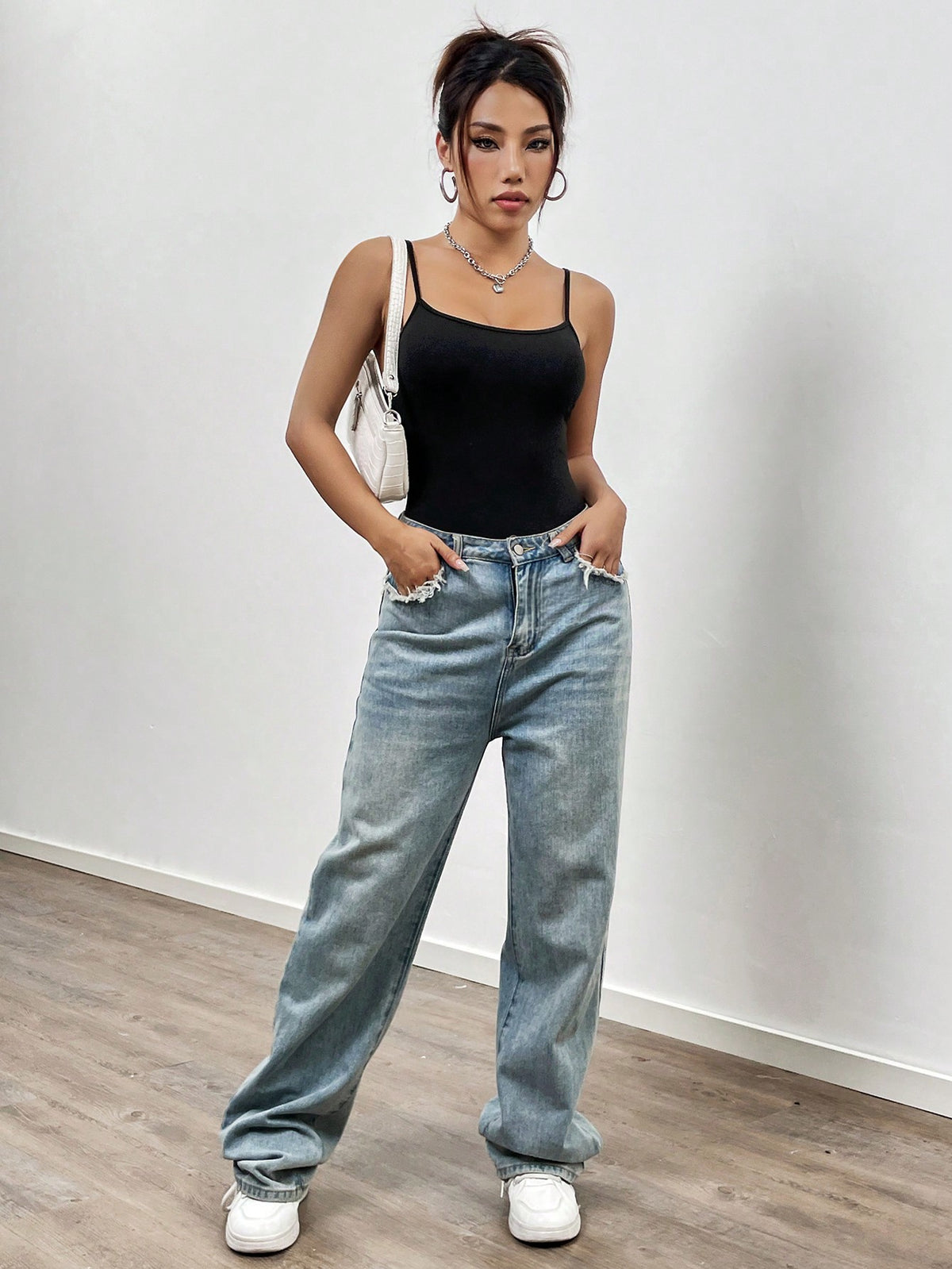 Women'S Solid Color Halter Bodysuit
