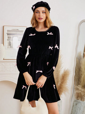 Women And Girls Matching Velvet Dress With Bow, Elegant Long Sleeve Dress, Stylish Mother Daughter Outfits, Suitable For Spring And Autumn