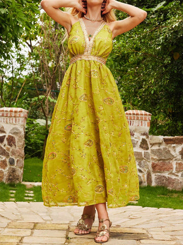 Women Colorful Beaded Embroidery Golden Tassel Trimmed Evening Gown