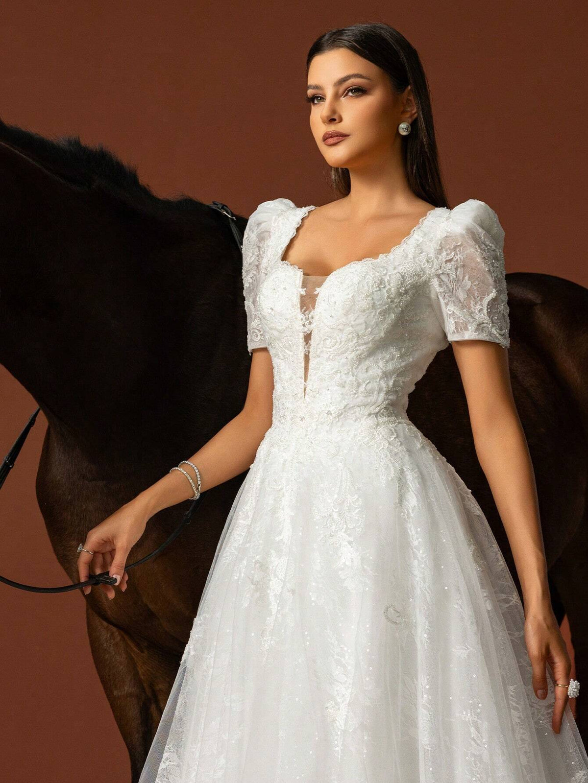Women Elegant Wedding Dresses With Simple Solid Color And Mesh Patchwork