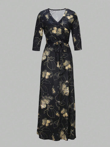 Women Fashionable Floral Printed Mid-Length Dress With V-Neck