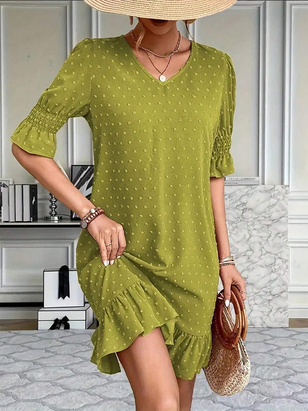Women Fashionable Holiday Leisure Solid Color Textured Ruffle Edged Dress