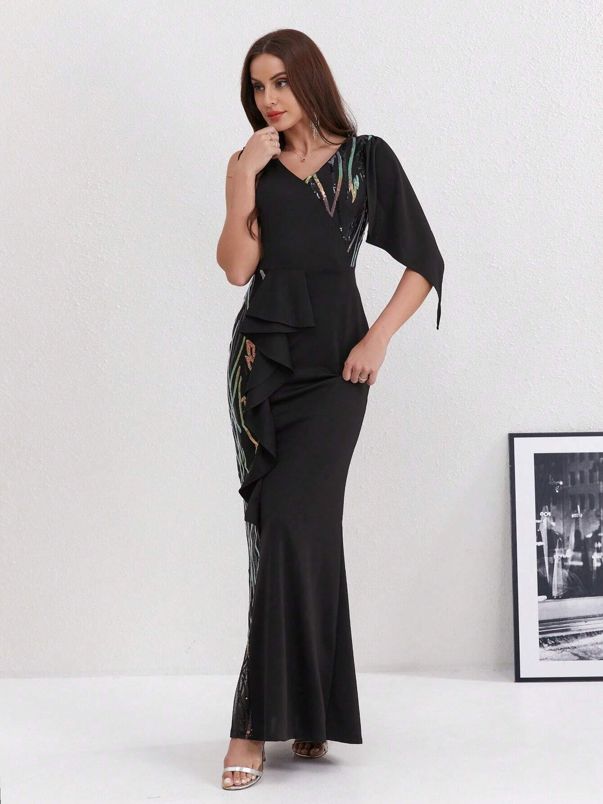 Women Fashionable Slim-Fit Irregular Cut Evening Dress