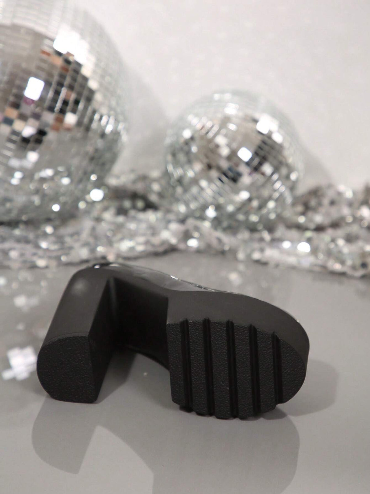 Women High Heel Shoes Chunky Heels Shiny Pumps