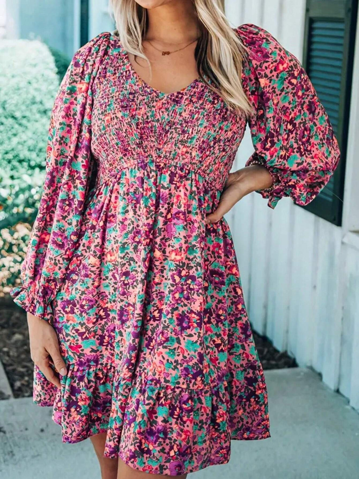 Women Leisure Vacation Small Floral Dress With Gathered Waist And Ruffle Sleeves