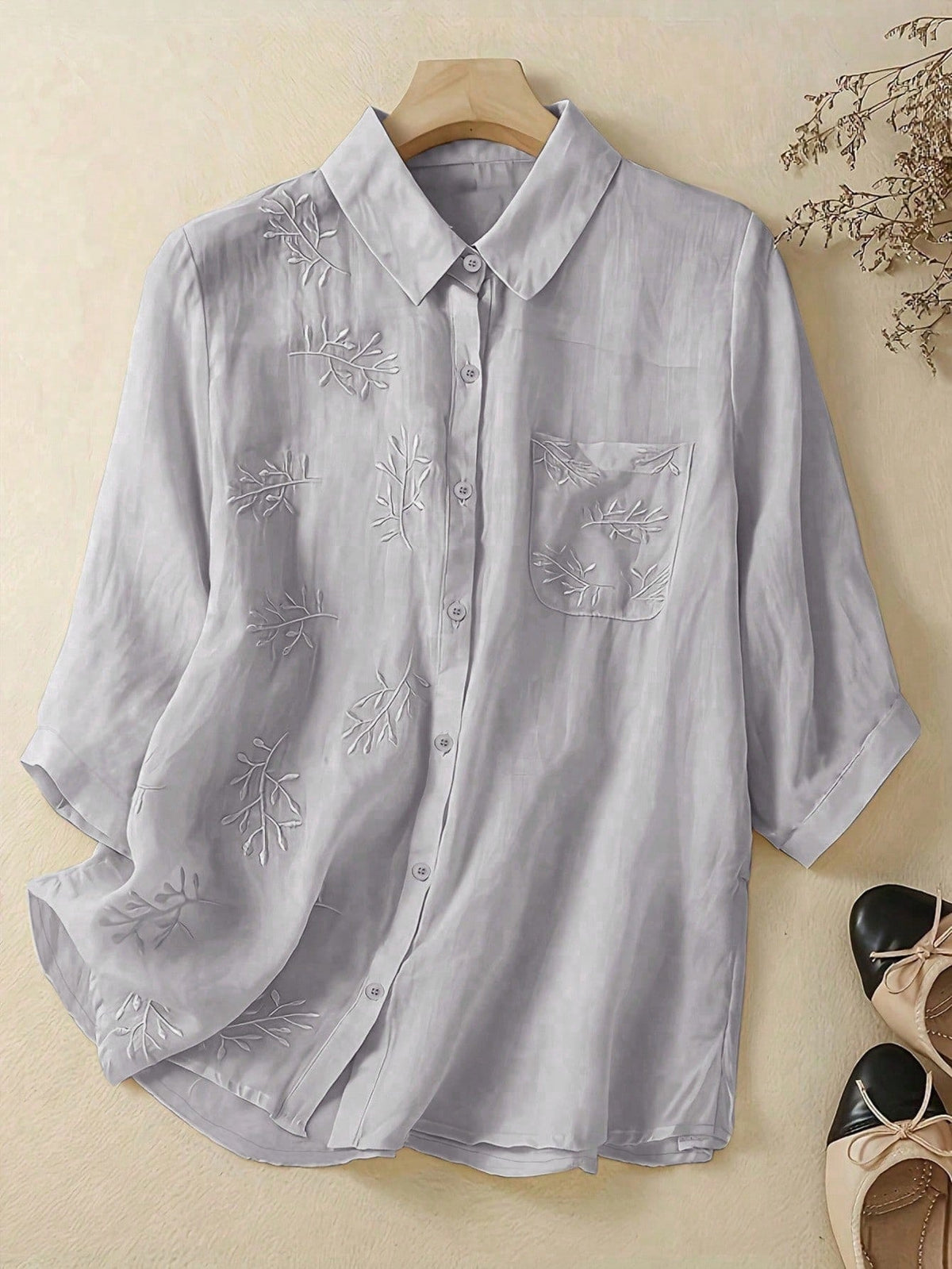 Women Solid Color Minimalist Embroidered Blouse