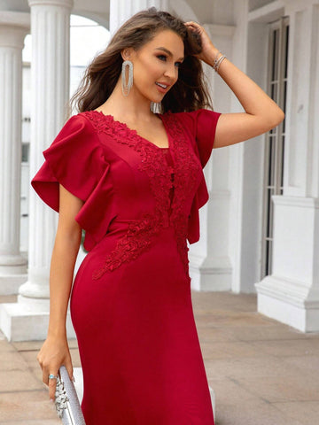 Women V-Neck Fashionable And Elegant Dress With Lotus Leaf Edges, Fish Tail And Split Design