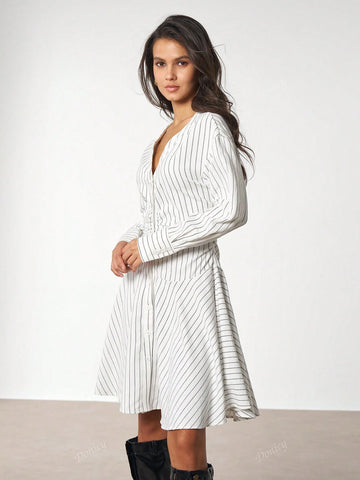 Women V-Neck Striped Ruched Print Simple Daily Wear Long Sleeve Dress