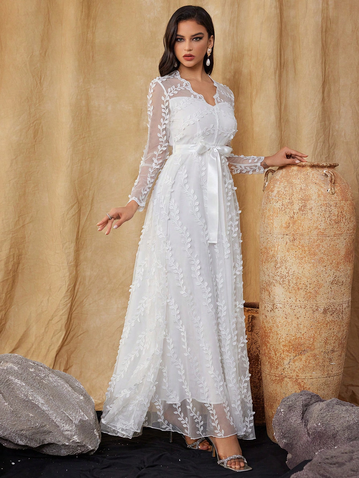 Women's 3D Embroidered Mesh Lace Wedding Dress Long Sleeve V Neck Belt Gown