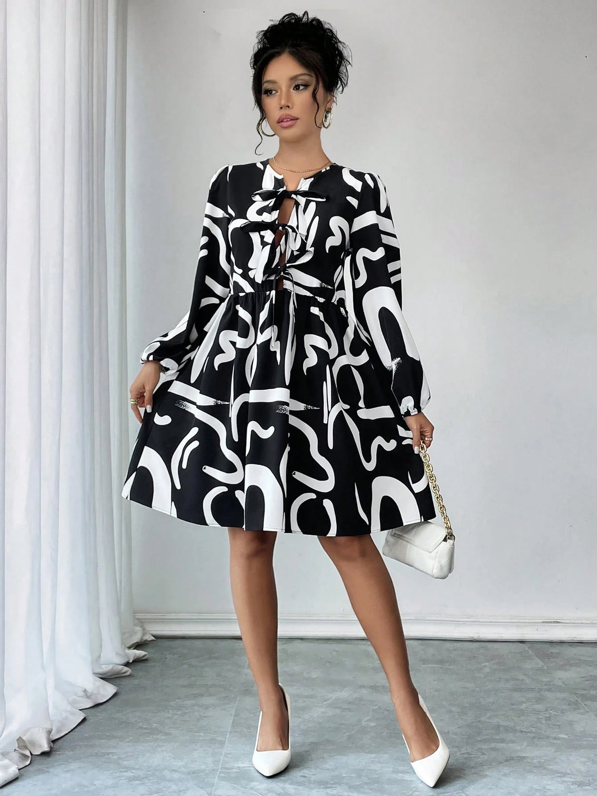 Women's Abstract Print Tie Front, Elastic Waist, Elastic Cuff Dress